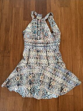 EUC Parker fit and flare dress - size small